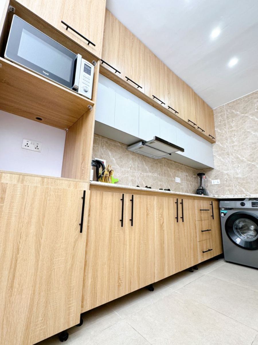 Nicely Furnished 2 Bedroom Apartment, Surulere, Lagos, Flat / Apartment Short Let