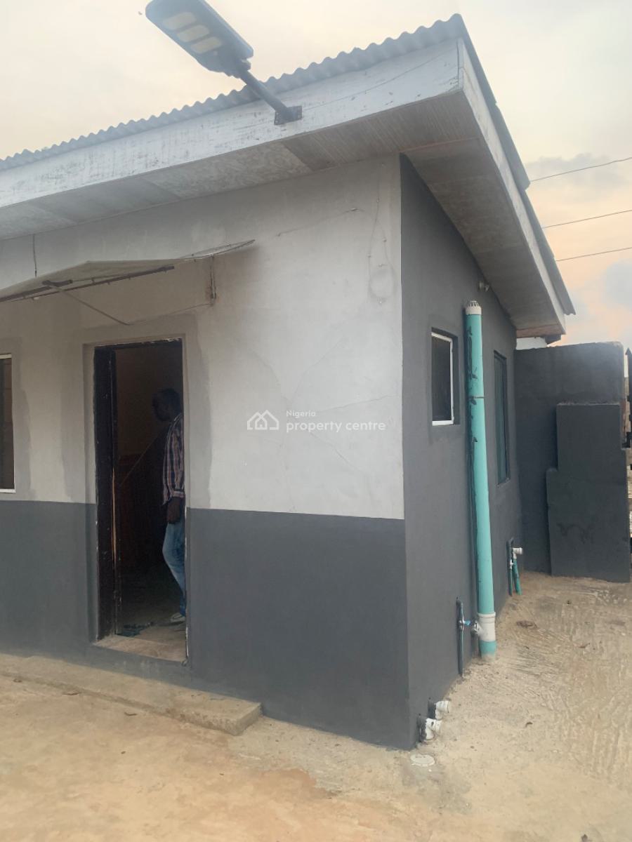 Nice Spacious Room Self Contain with Parking Space, Oworonshoki, Kosofe, Lagos, Self Contain (single Rooms) for Rent