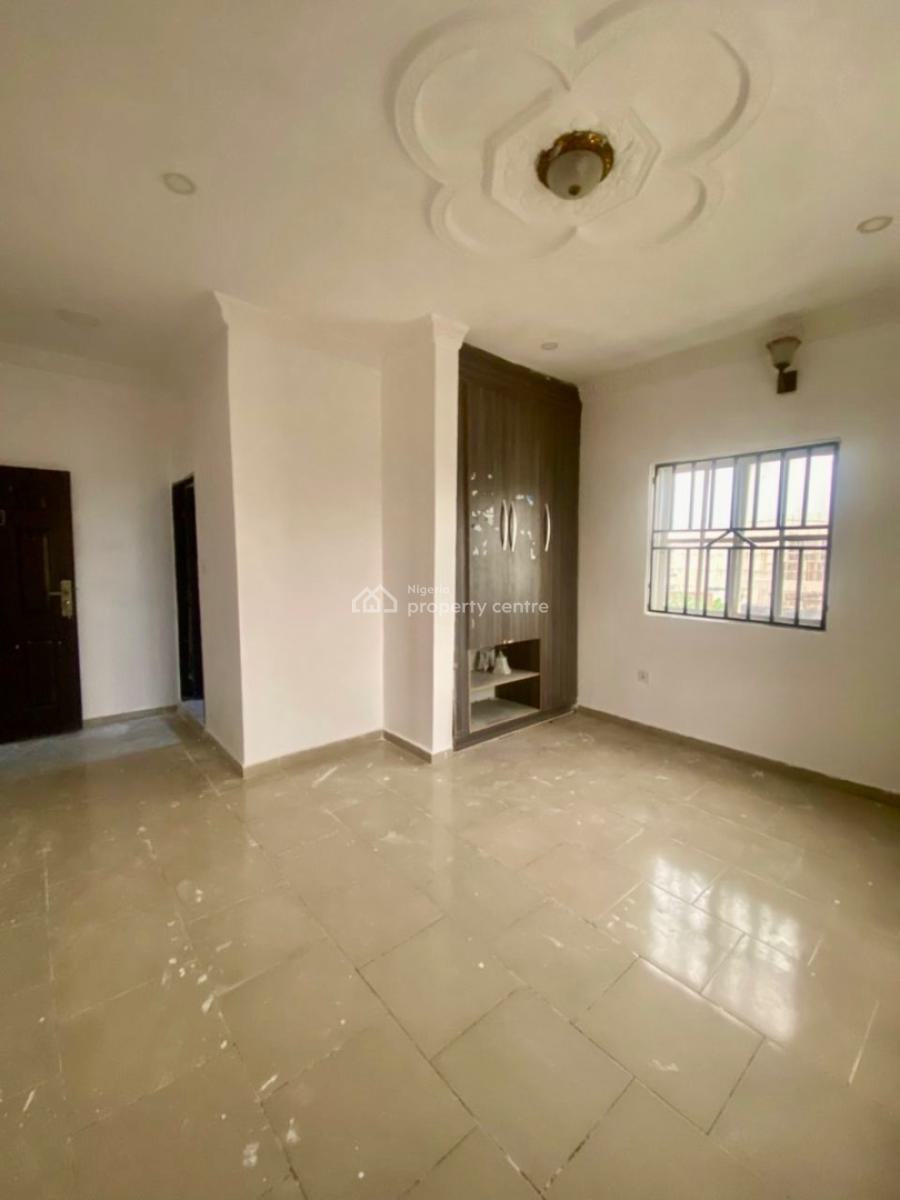 Spacious Upstairs: Estate Close to The Express, By Blenco Supermarket, Olokonla, Ajah, Lagos, Flat / Apartment for Rent