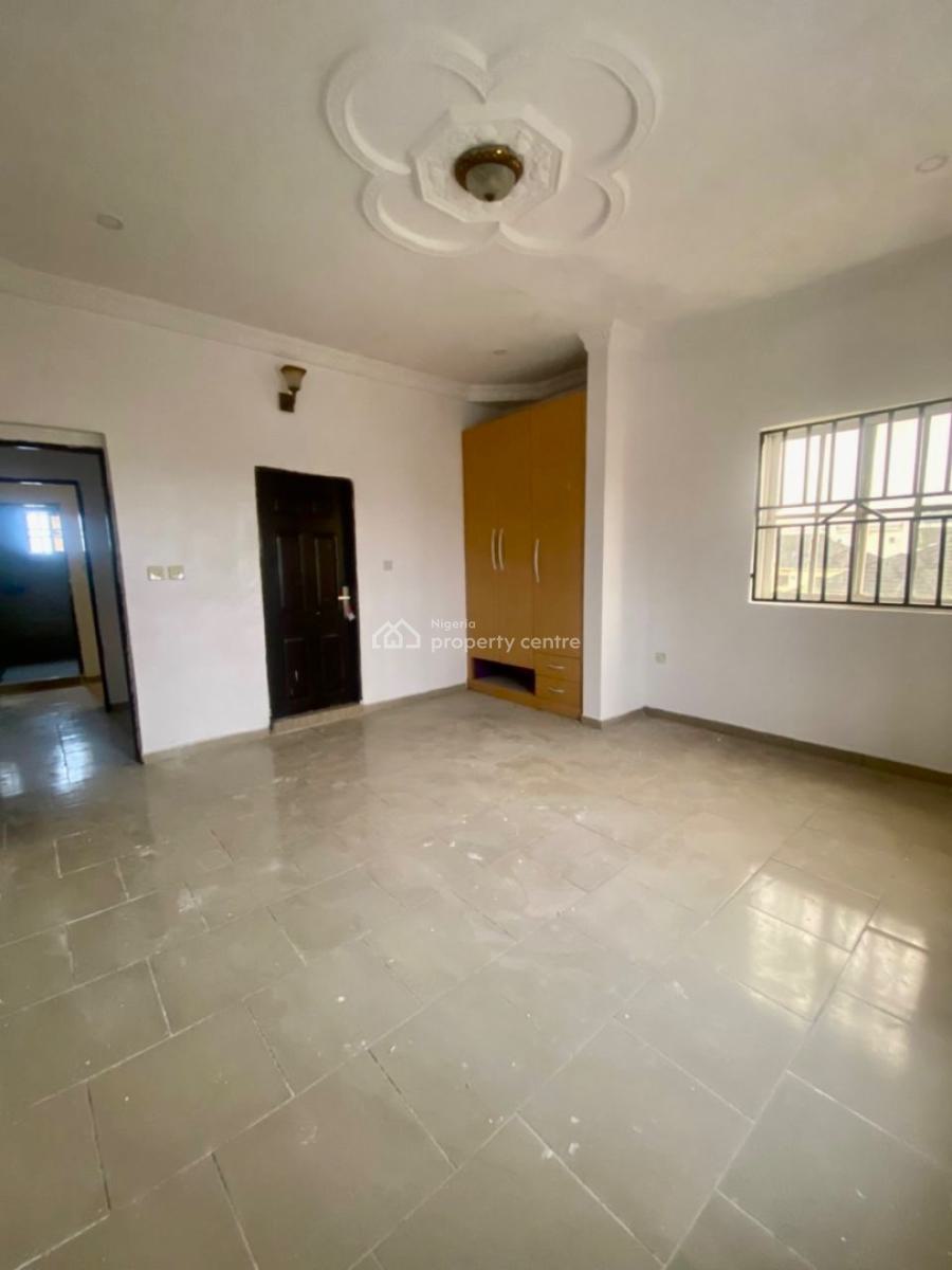 Spacious Upstairs: Estate Close to The Express, By Blenco Supermarket, Olokonla, Ajah, Lagos, Flat / Apartment for Rent