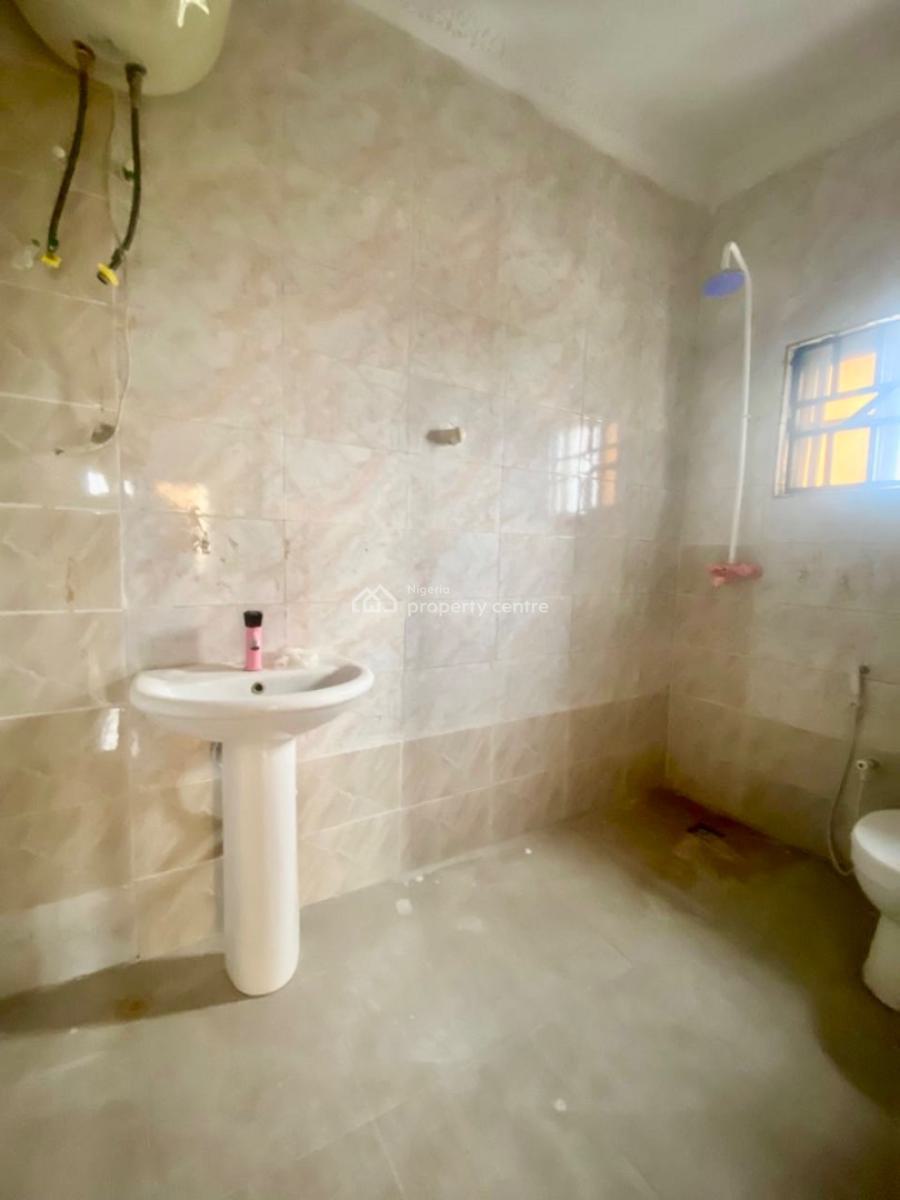 Spacious Upstairs: Estate Close to The Express, By Blenco Supermarket, Olokonla, Ajah, Lagos, Flat / Apartment for Rent