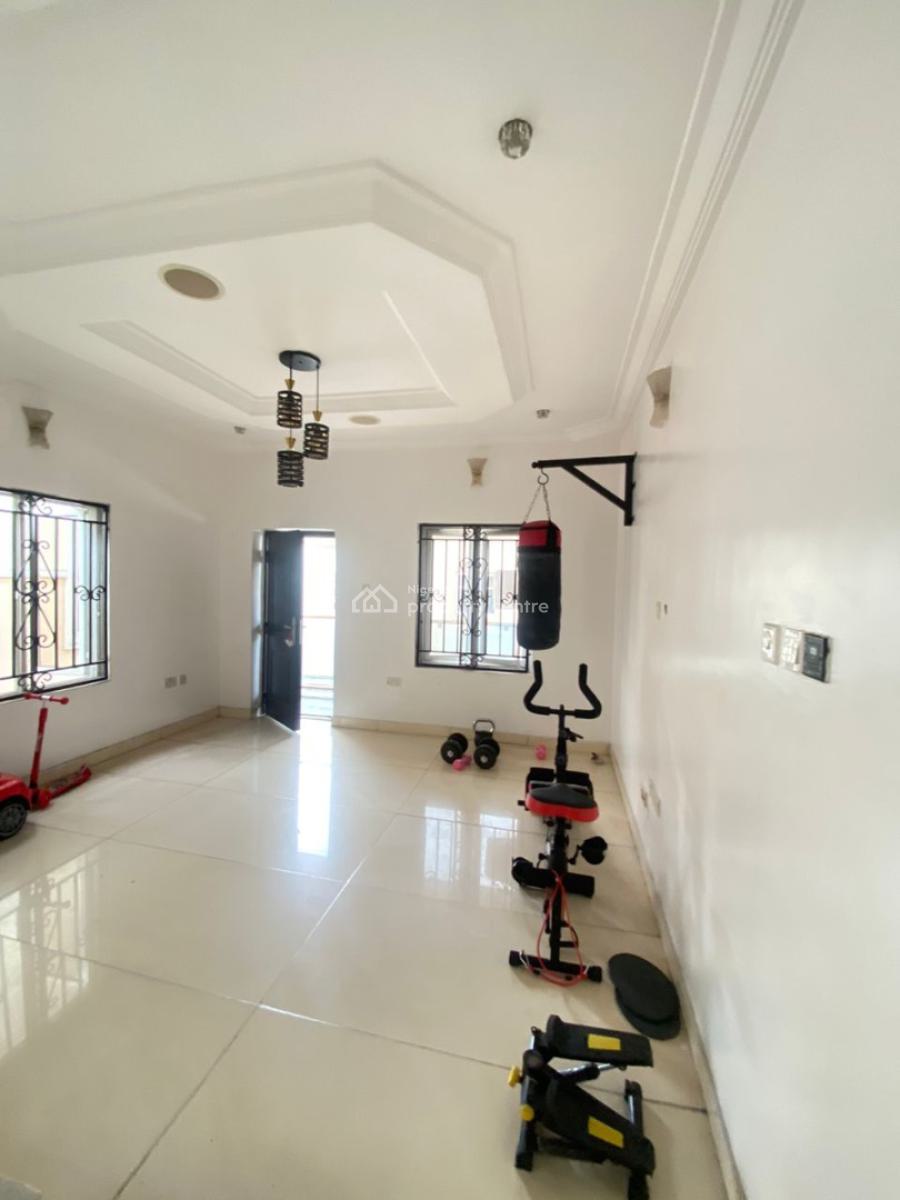 Single Room Shared Apartment in an Estate, Chevron, Lekki, Lagos, Flat / Apartment for Rent