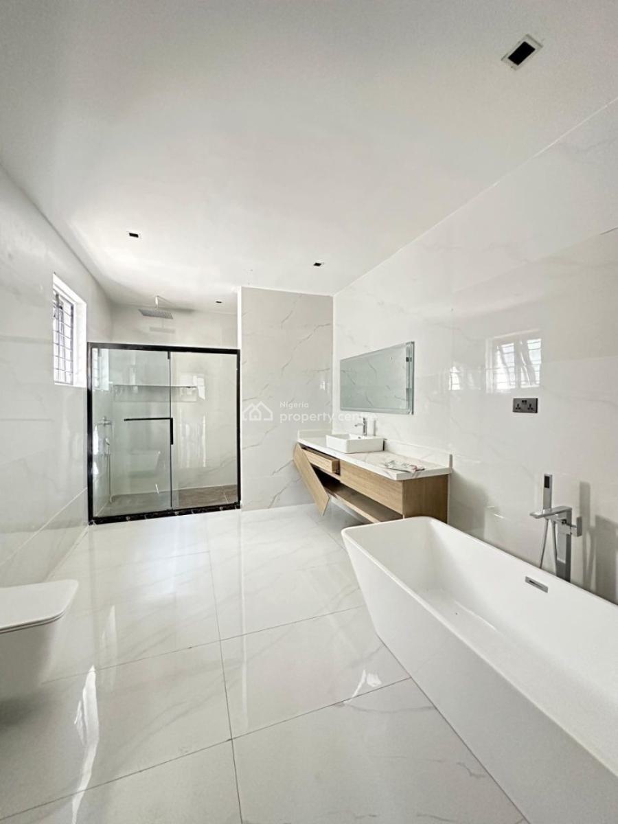 5 Bedroom Detached Duplex with 2bqs, Cinema and Swimming Pool, Lekki Phase 1, Lekki, Lagos, Detached Duplex for Sale