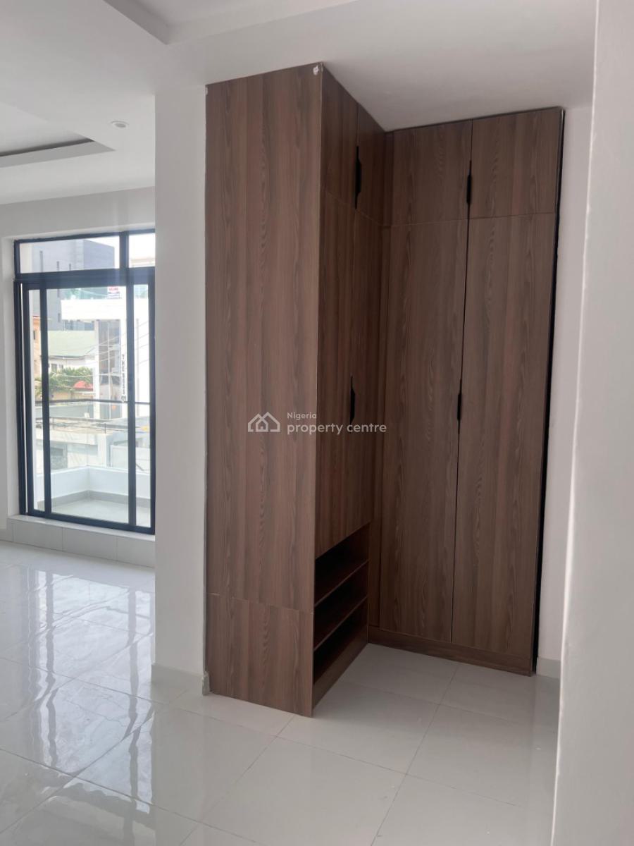 2 Bedroom Apartments, Off Freedom Way, Lekki, Lagos, Flat / Apartment for Sale