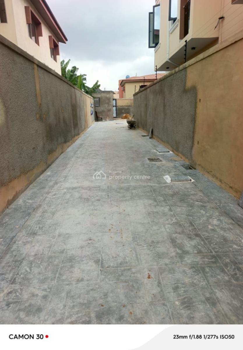 Spacious 5 Bedroom Detached Duplex with Bq, Omole Phase 2, Ikeja, Lagos, Detached Duplex for Sale