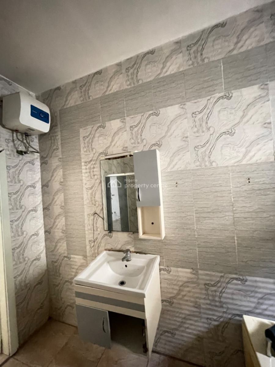 Luxury Spacious Master Bedroom, Ikota Villa, Ikota, Lekki, Lagos, Self Contain (single Rooms) for Rent