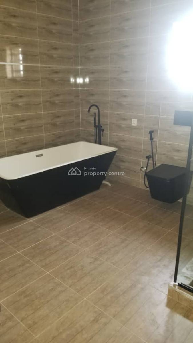 6 Bedroom Penthouse Duplex, Dakwo, Abuja, Detached Duplex for Sale