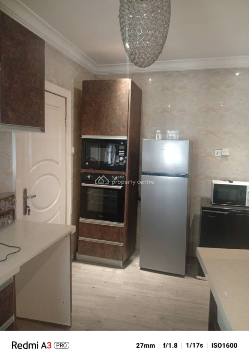 3 Bedroom Flat All En Suite with a Room Bq, Gra Phase 1, Magodo, Lagos, Flat / Apartment for Sale