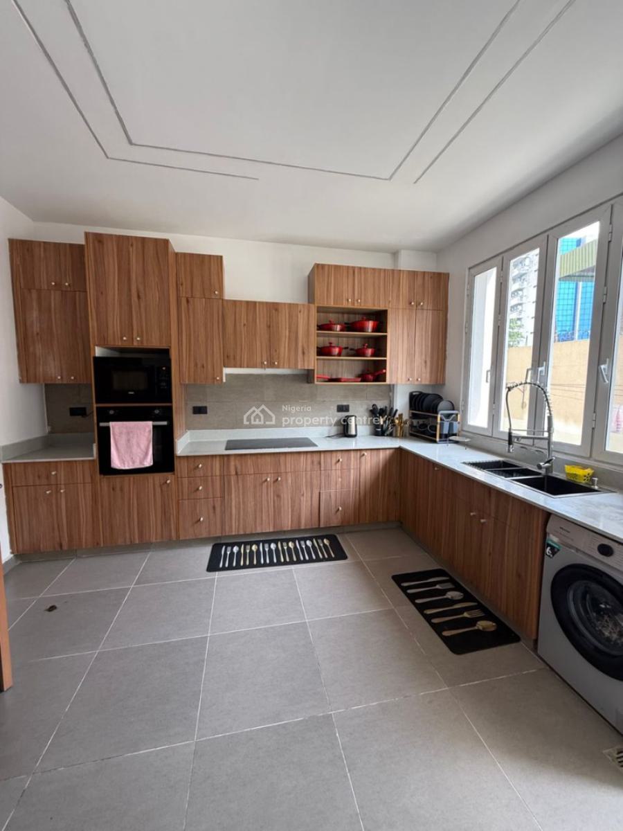 3-bedroom Apartment with Bq- Vi, Victoria Island (vi), Lagos, Flat / Apartment for Rent