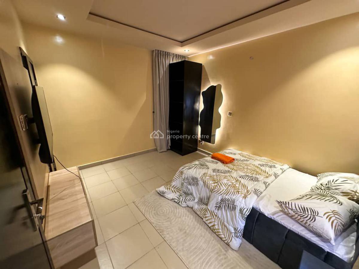 3 Bedroom Cardogan, Cardogan Osapa Lekki, Osapa, Lekki, Lagos, Self Contain (single Rooms) Short Let