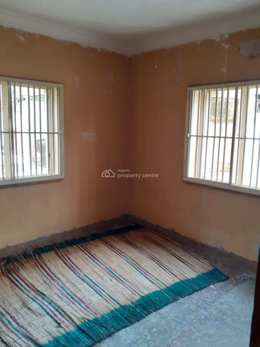 Lovely 2 Bedroom Flat, Agidingbi, Ikeja, Lagos, Flat / Apartment for Rent