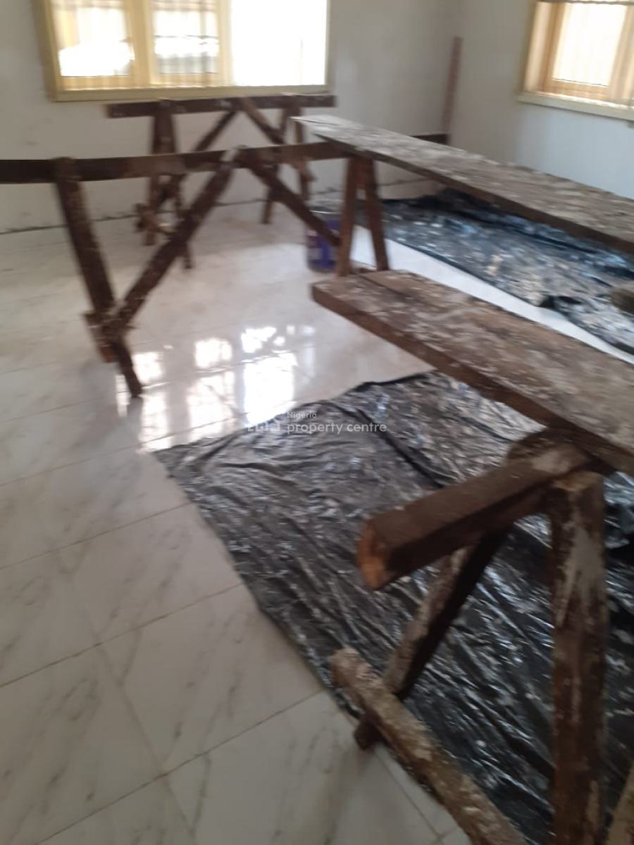 Lovely 2 Bedroom Flat, Agidingbi, Ikeja, Lagos, Flat / Apartment for Rent