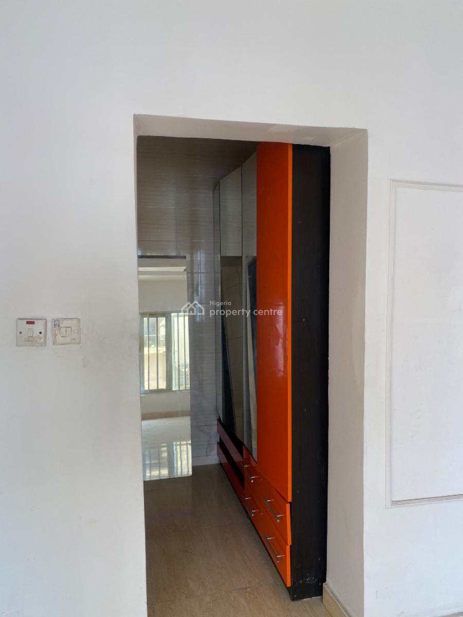 Spacious and Comfortable 3bed Room with Excellent Facilities at Ikate, Ikate Eleguchi, Lekki, Lagos, Flat / Apartment for Rent