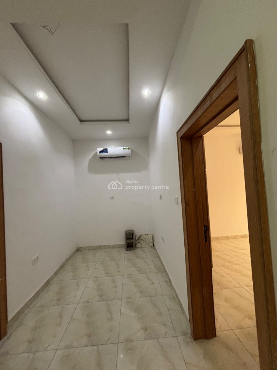 4 Bedroom Terrace with 1 Room Bq, Ifako, Gbagada, Lagos, Terraced Duplex for Sale