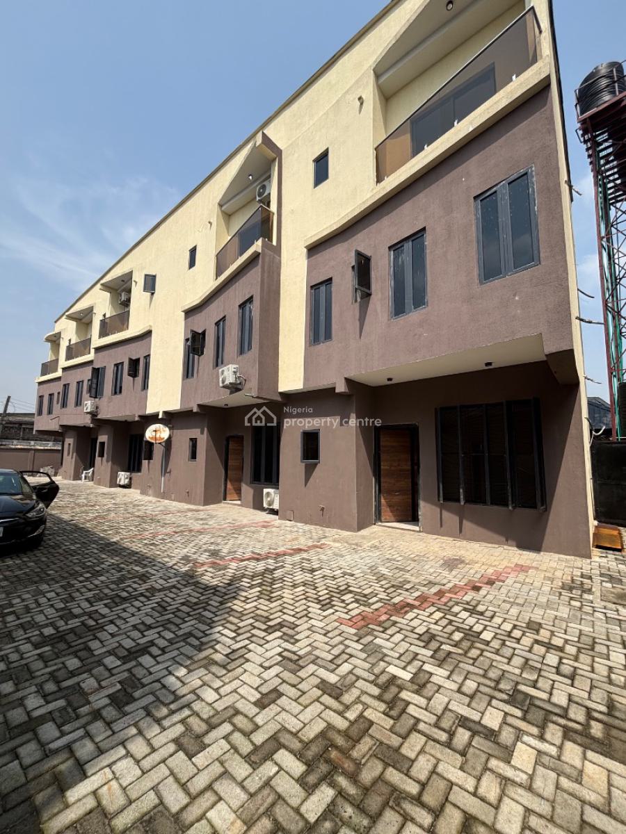 4 Bedroom Terrace with 1 Room Bq, Ifako, Gbagada, Lagos, Terraced Duplex for Sale