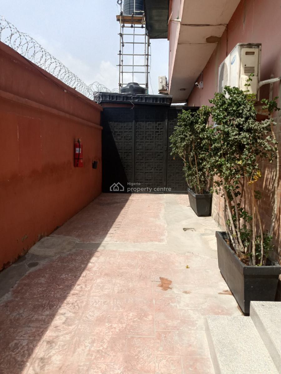 Shop Space, Lekki Phase 1, Lekki, Lagos, Shop for Rent