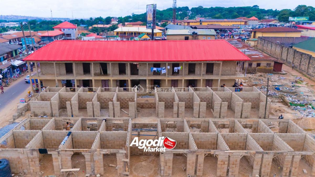 40 Units Shopping Mall, Agodi, Ibadan, Oyo, Plaza / Complex / Mall for Sale