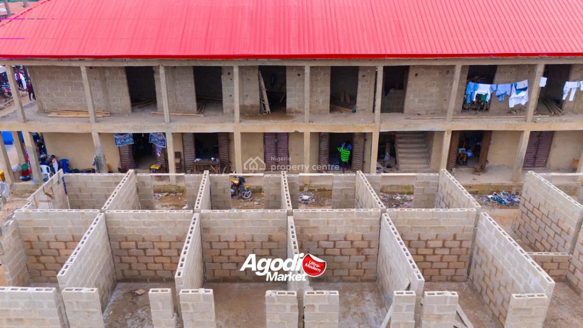40 Units Shopping Mall, Agodi, Ibadan, Oyo, Plaza / Complex / Mall for Sale