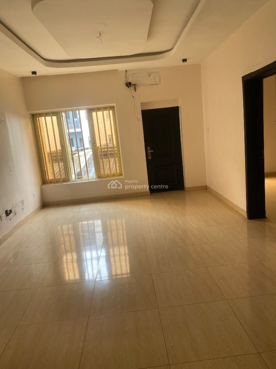 Spacious and Comfortable 2 Bedroom Flat Available, Ikate Elegushi, Lekki, Lagos, Flat / Apartment for Rent