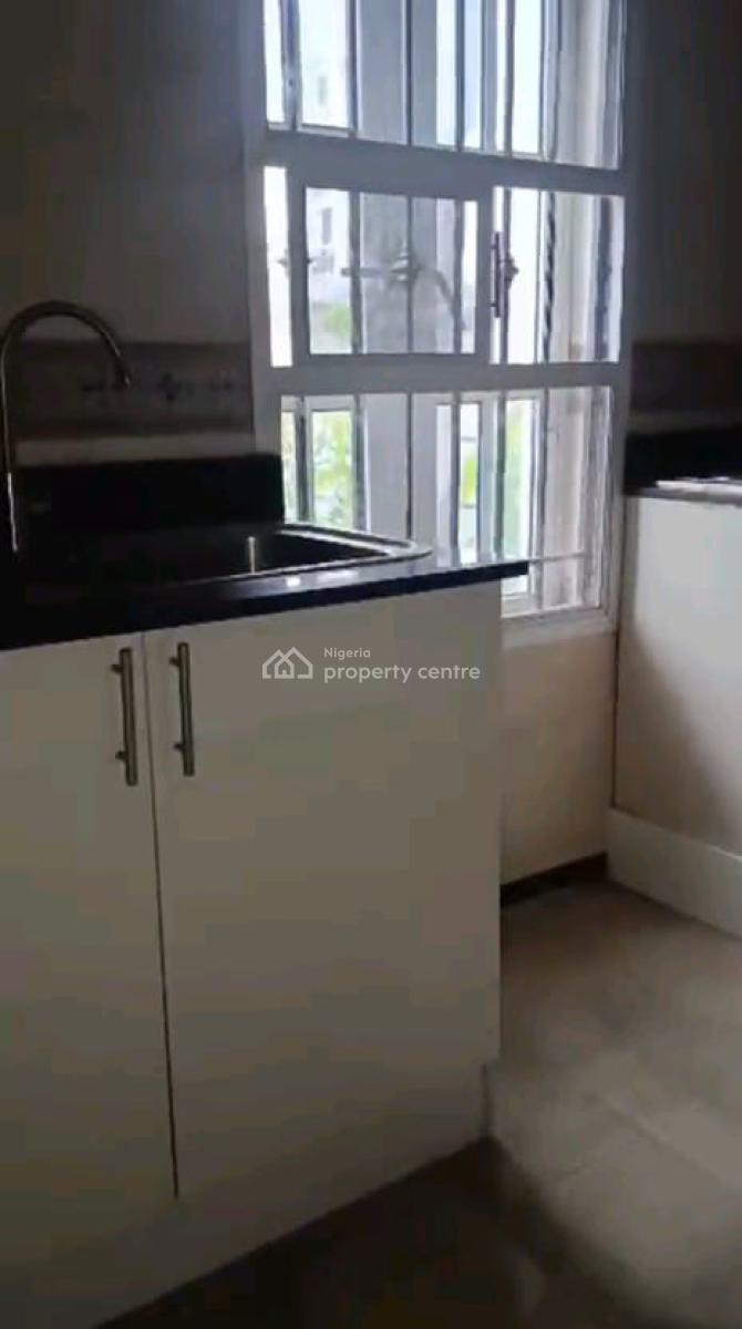 Luxury Mini Flat + Extra Room Off Bourdillion Road ,ikoyi, Bourdillion Road ,ikoyi ,lagos ,nigeria, Ikoyi, Lagos, Mini Flat (room and Parlour) for Rent
