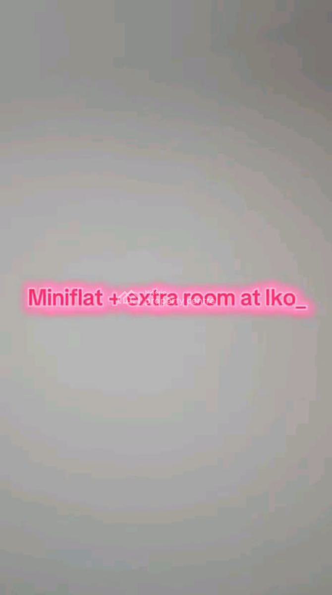 Luxury Mini Flat + Extra Room Off Bourdillion Road ,ikoyi, Bourdillion Road ,ikoyi ,lagos ,nigeria, Ikoyi, Lagos, Mini Flat (room and Parlour) for Rent