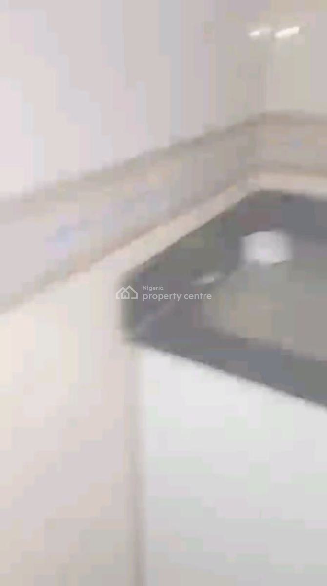 Luxury Mini Flat + Extra Room Off Bourdillion Road ,ikoyi, Bourdillion Road ,ikoyi ,lagos ,nigeria, Ikoyi, Lagos, Mini Flat (room and Parlour) for Rent