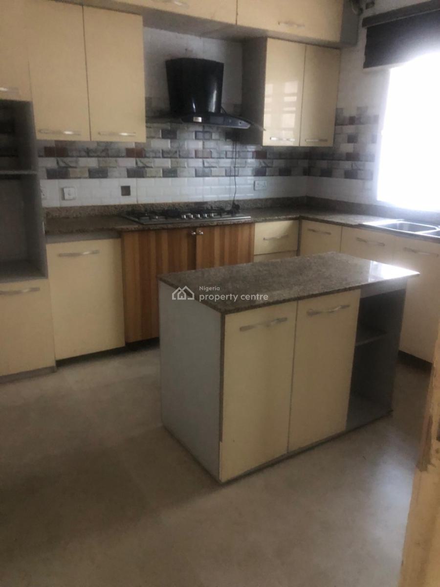 5 Bedrooms Fully Detached Duplex with Bq, Carlton Gate Estate, By Chevron Drive, Lekki, Lagos, Detached Duplex for Rent