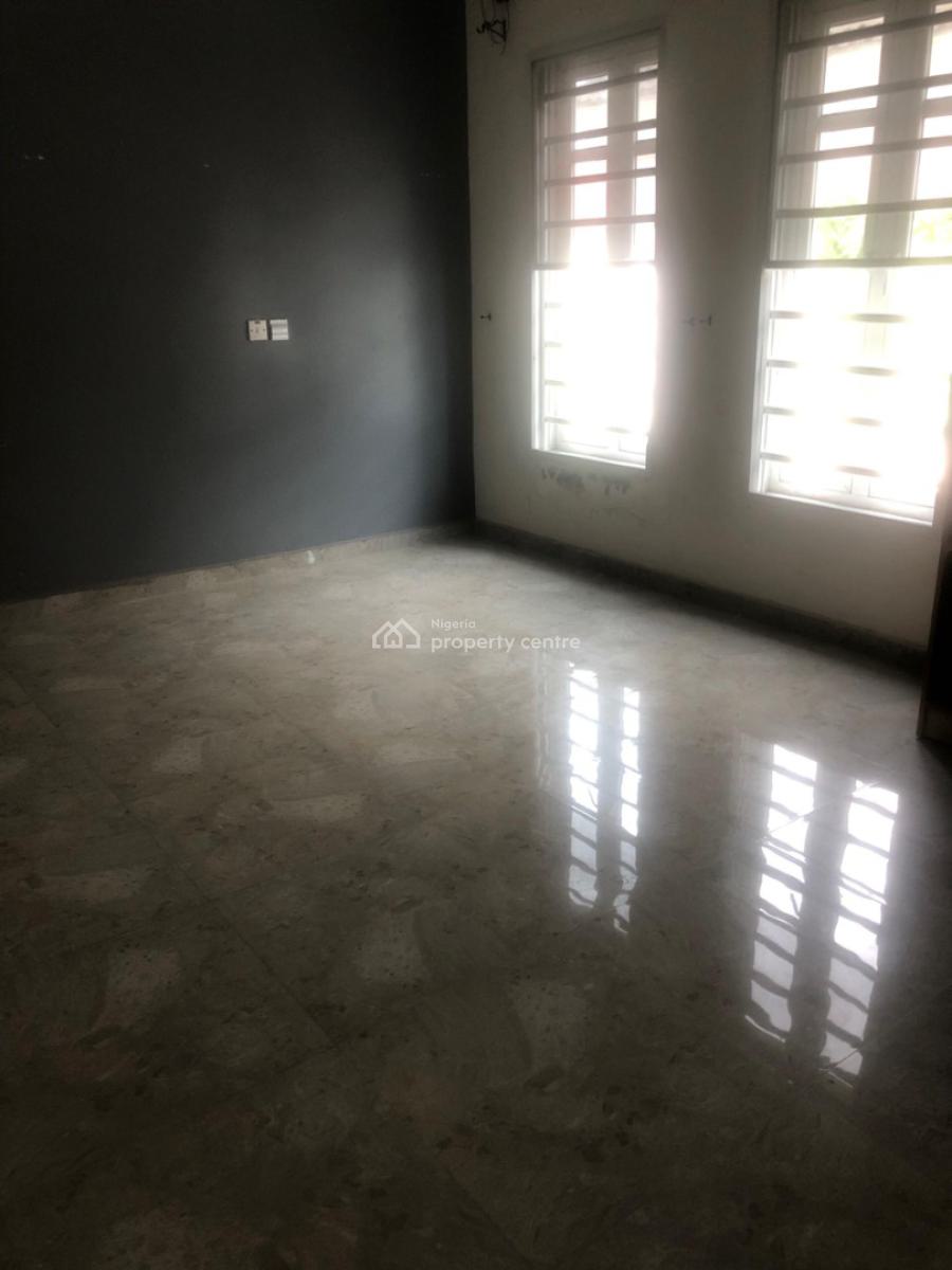 5 Bedrooms Fully Detached Duplex with Bq, Carlton Gate Estate, By Chevron Drive, Lekki, Lagos, Detached Duplex for Rent