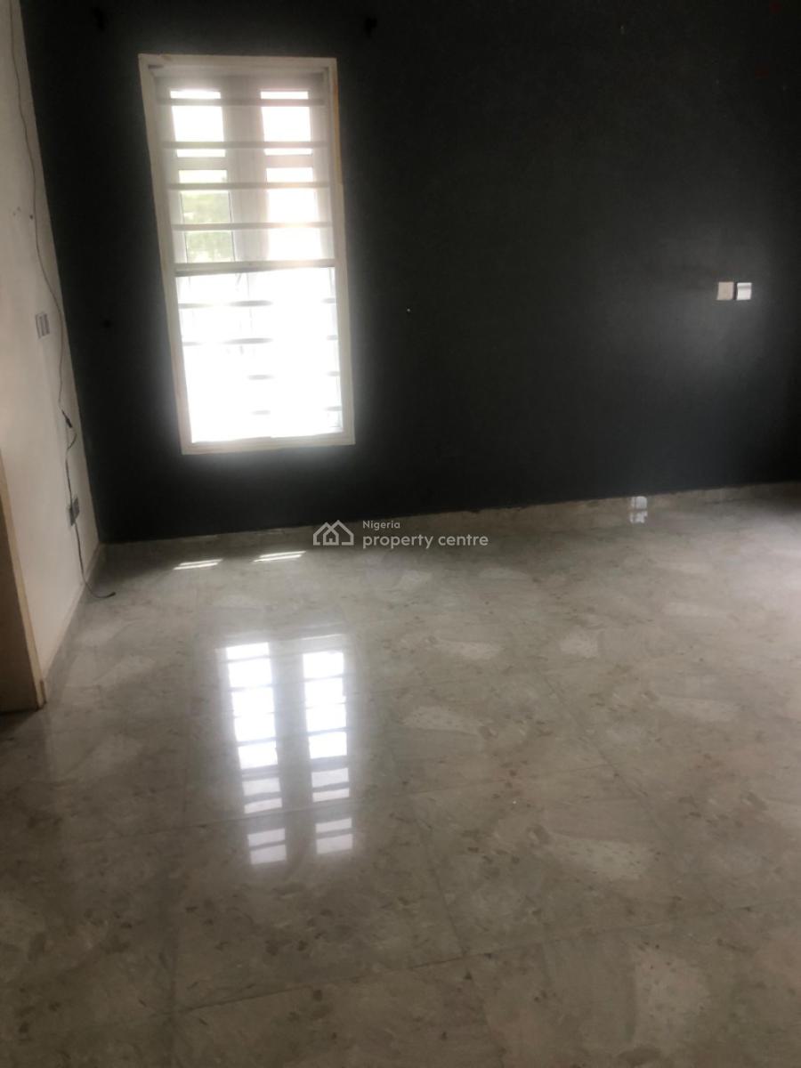 5 Bedrooms Fully Detached Duplex with Bq, Carlton Gate Estate, By Chevron Drive, Lekki, Lagos, Detached Duplex for Rent