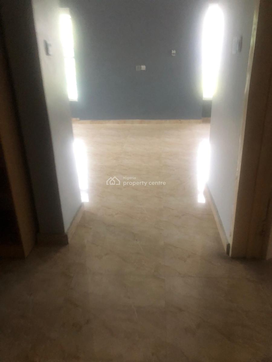 5 Bedrooms Fully Detached Duplex with Bq, Carlton Gate Estate, By Chevron Drive, Lekki, Lagos, Detached Duplex for Rent