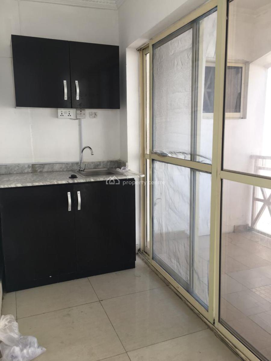 Service Mini Flat, Off Palace Road, Oniru, Victoria Island (vi), Lagos, Mini Flat (room and Parlour) for Rent