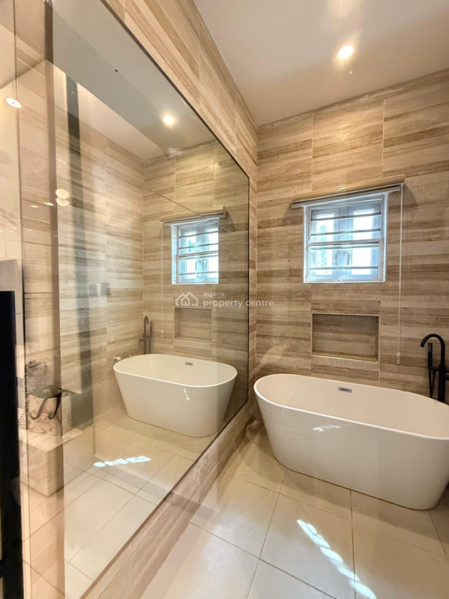 Luxurious 1 Bedroom Apartment with Private Cinema & Bathub, Lekki, Lagos, Flat / Apartment Short Let