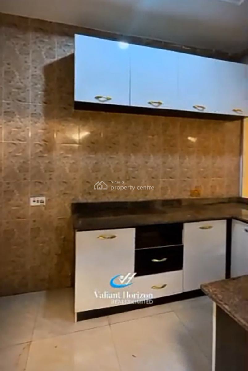 Self Serviced 2 Bedroom Bungalow Apartment with Self Compound{ Video}, Abraham Adesanya Estate, Ajah, Lagos, Flat / Apartment for Rent