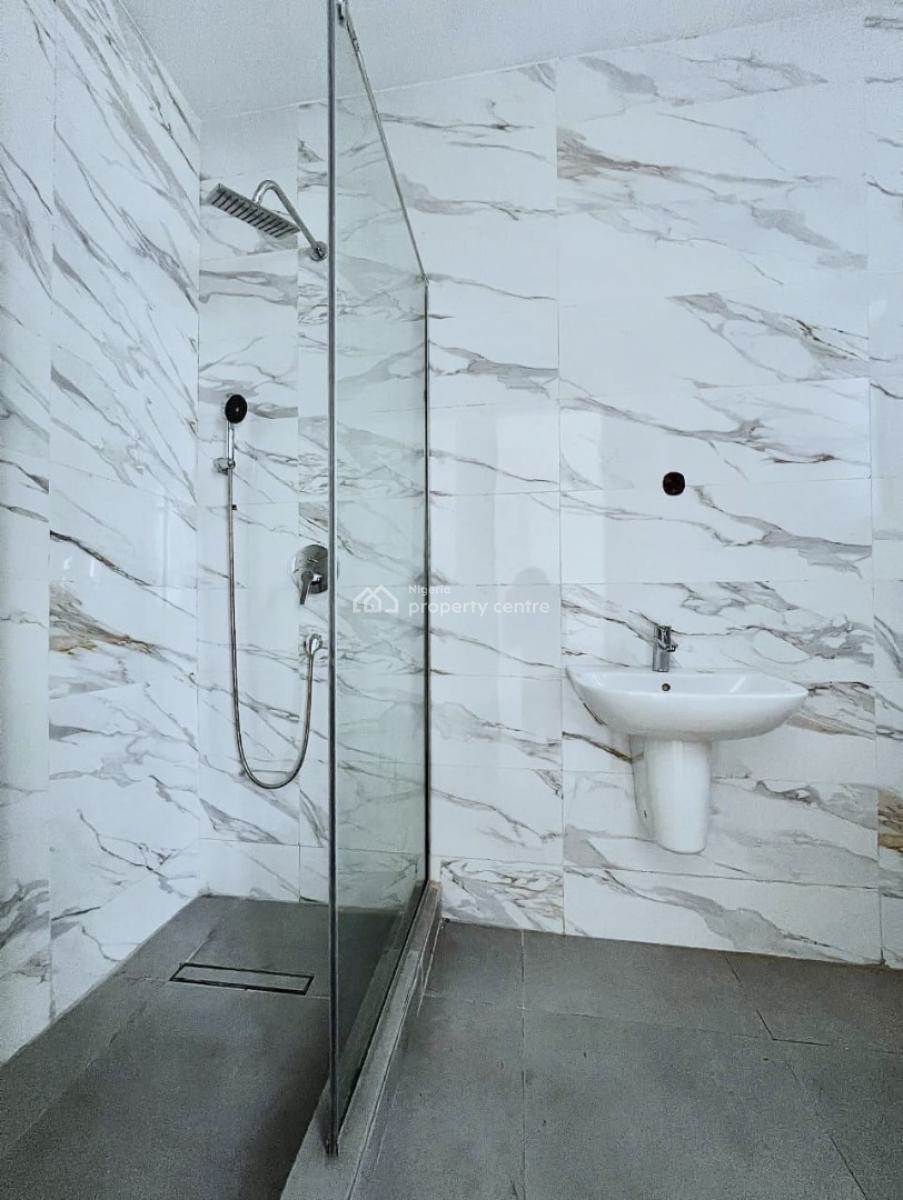 Spacious 4-bedroom Semi Detached Duplex, Lekki Phase 1, Lekki, Lagos, Semi-detached Duplex for Sale