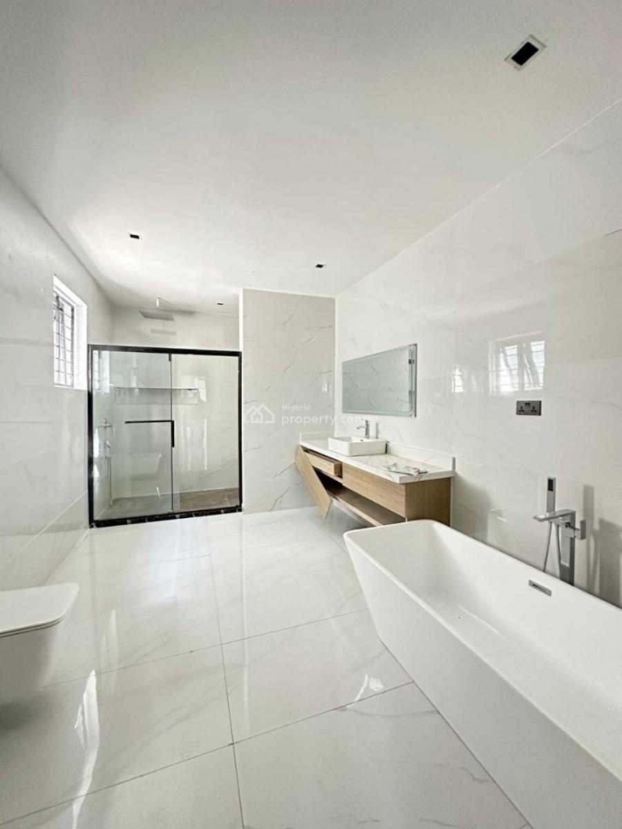 Elegantly Crafted 5 Bedroom Detached Duplex with 2 Bq, Lekki Phase 1, Lekki, Lagos, Detached Duplex for Sale