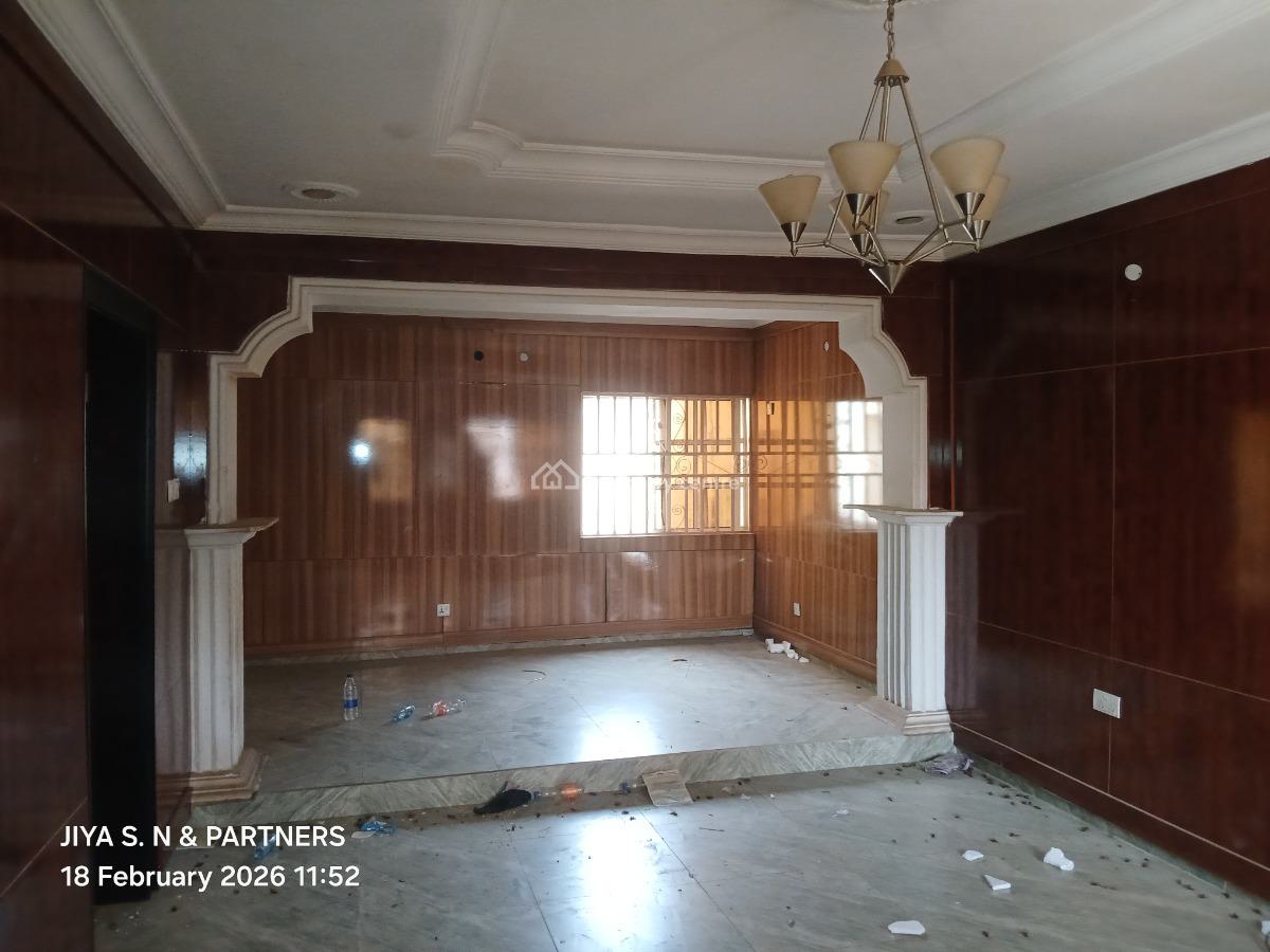 3 Bedroom Semi Detached Bungalow Alone in The Compound, Sunny Vale Estate, Galadimawa, Abuja, Semi-detached Bungalow for Rent