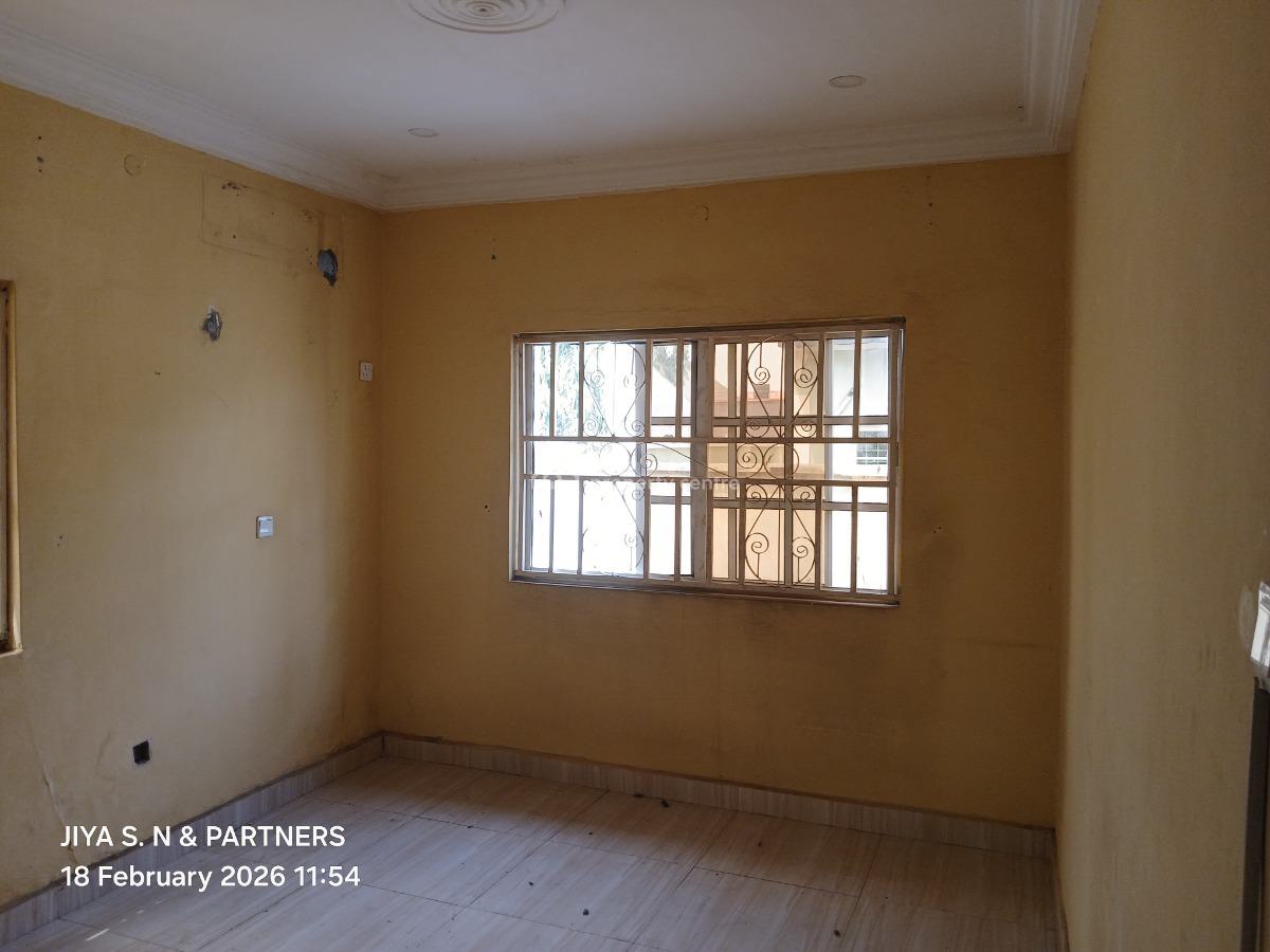 3 Bedroom Semi Detached Bungalow Alone in The Compound, Sunny Vale Estate, Galadimawa, Abuja, Semi-detached Bungalow for Rent