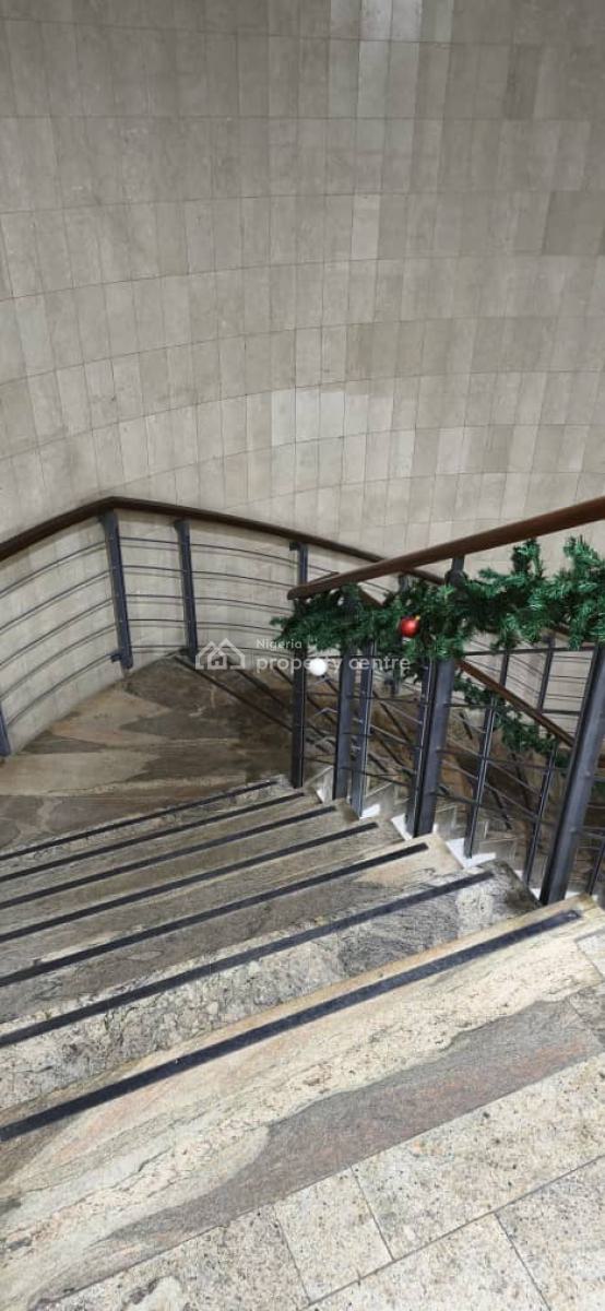 Vacant 202sqm Office in 24 Hours Service Complex, Victoria Island (vi), Lagos, Office Space for Rent