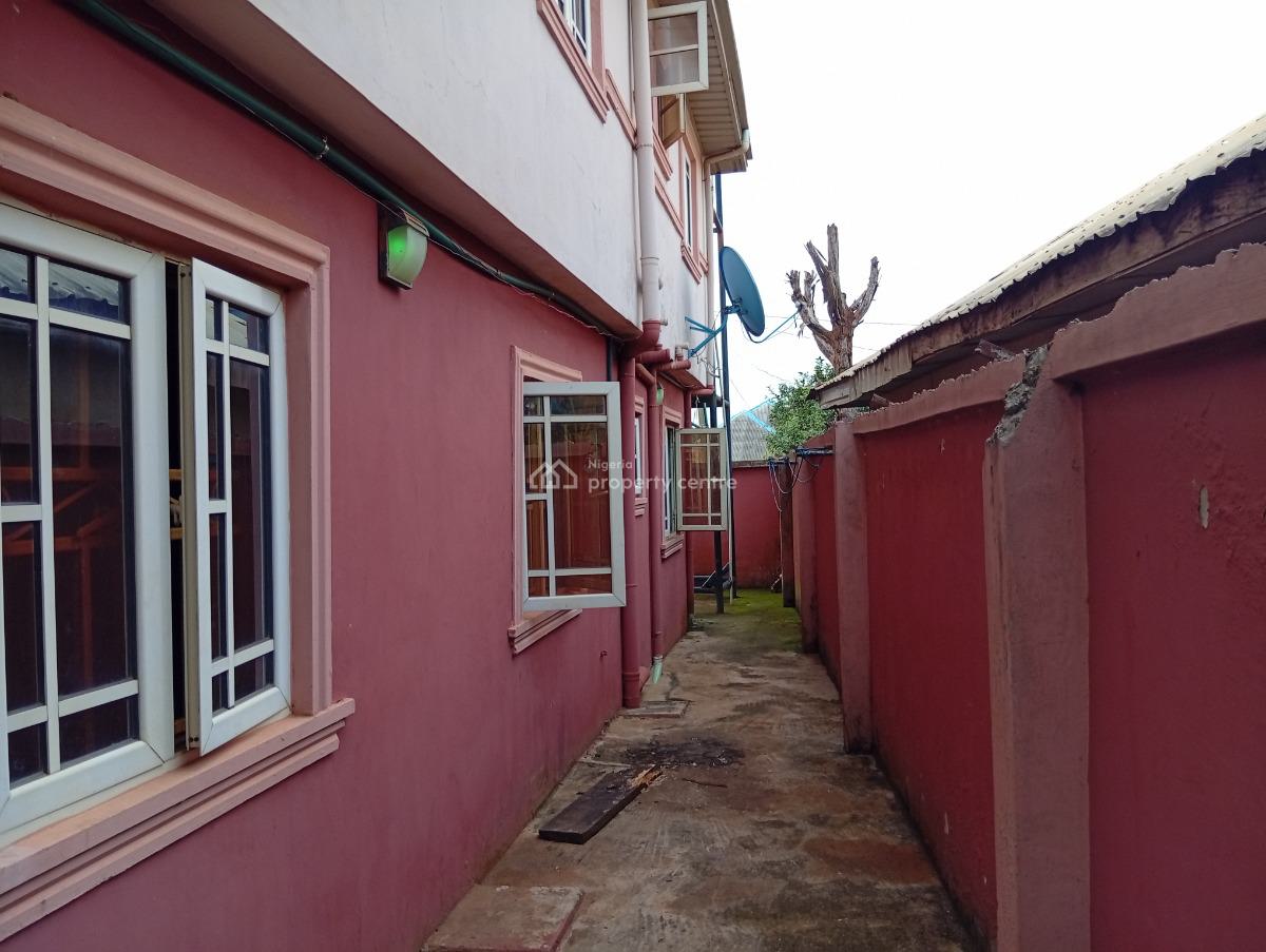 Executive 3 Bedrooms with Personal Prepaid, Doyin Medina, By Crowncity Hotel and Resort, Agbara-igbesa, Lagos, House for Rent