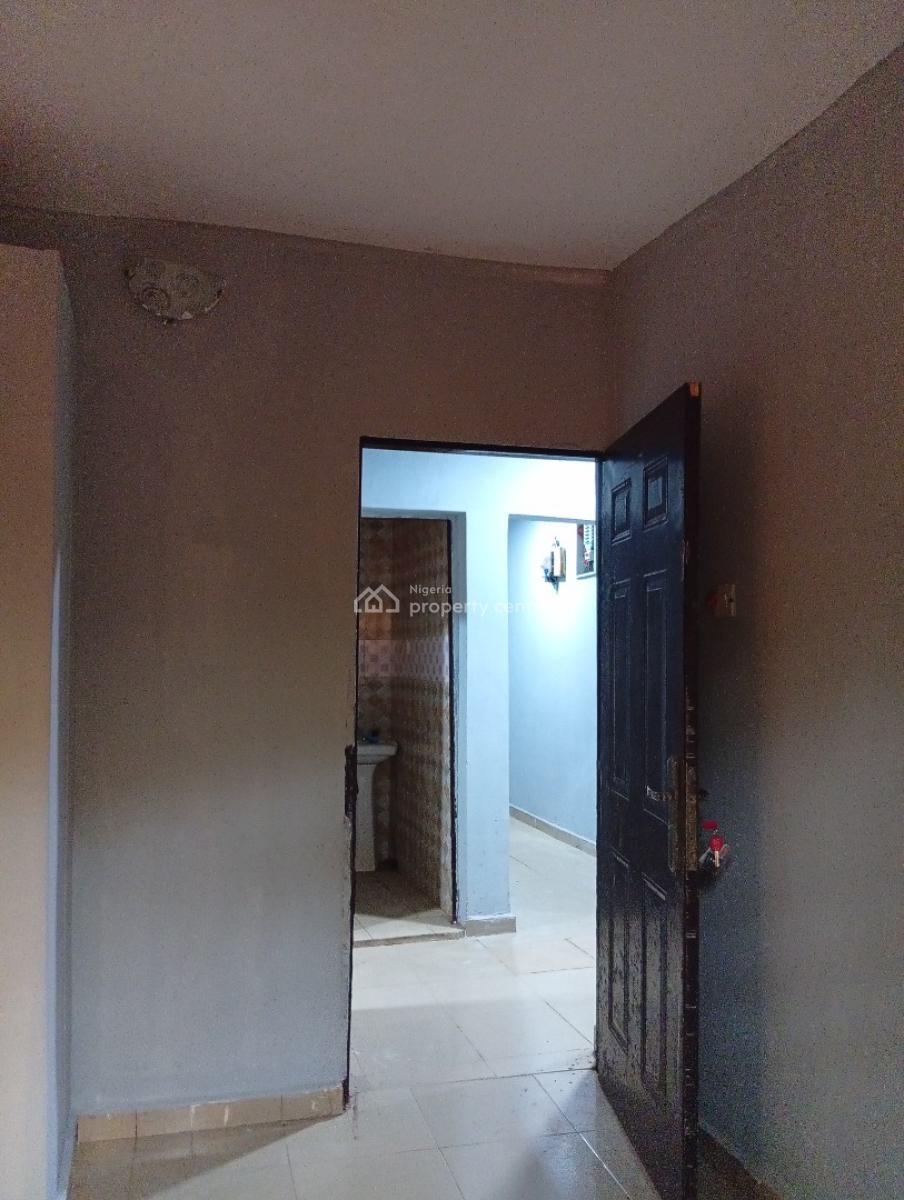 Executive 3 Bedrooms with Personal Prepaid, Doyin Medina, By Crowncity Hotel and Resort, Agbara-igbesa, Lagos, House for Rent