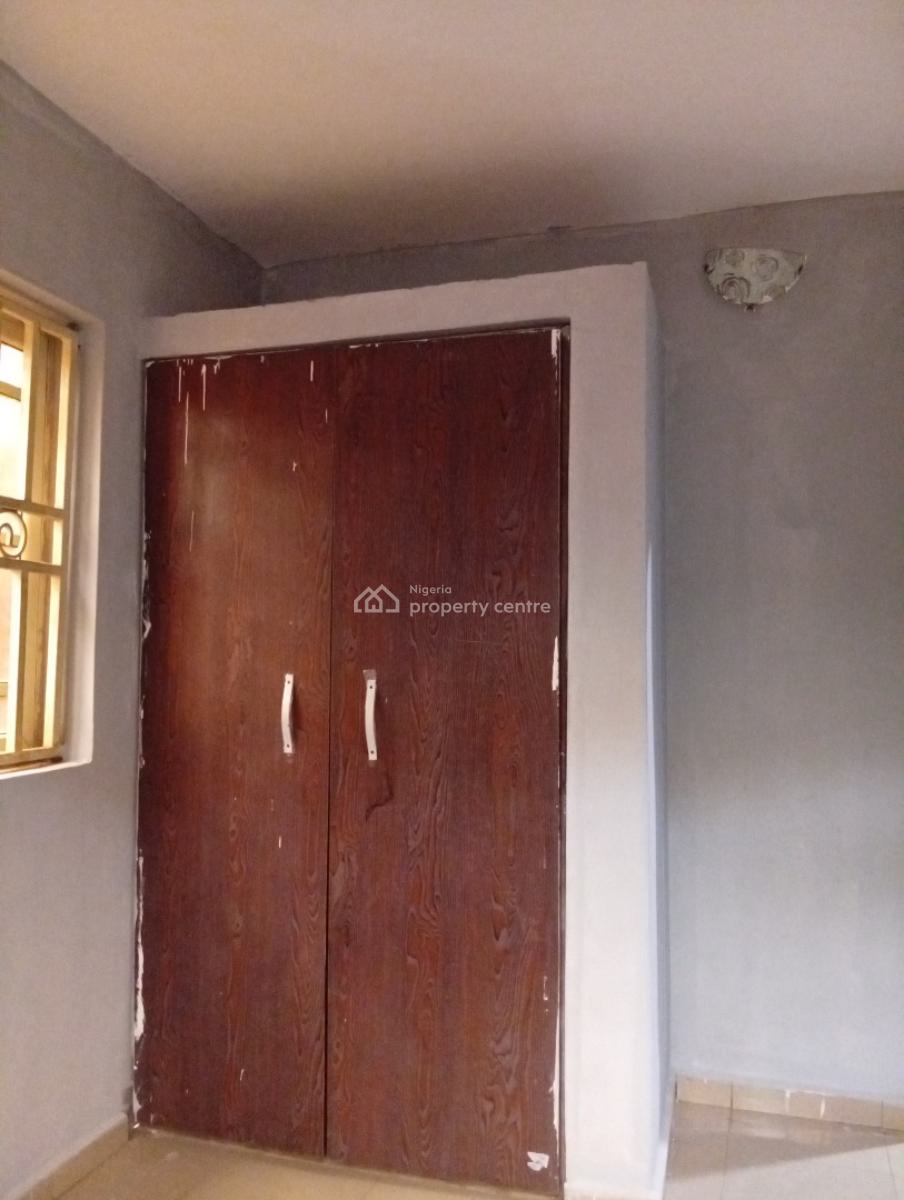 Executive 3 Bedrooms with Personal Prepaid, Doyin Medina, By Crowncity Hotel and Resort, Agbara-igbesa, Lagos, House for Rent