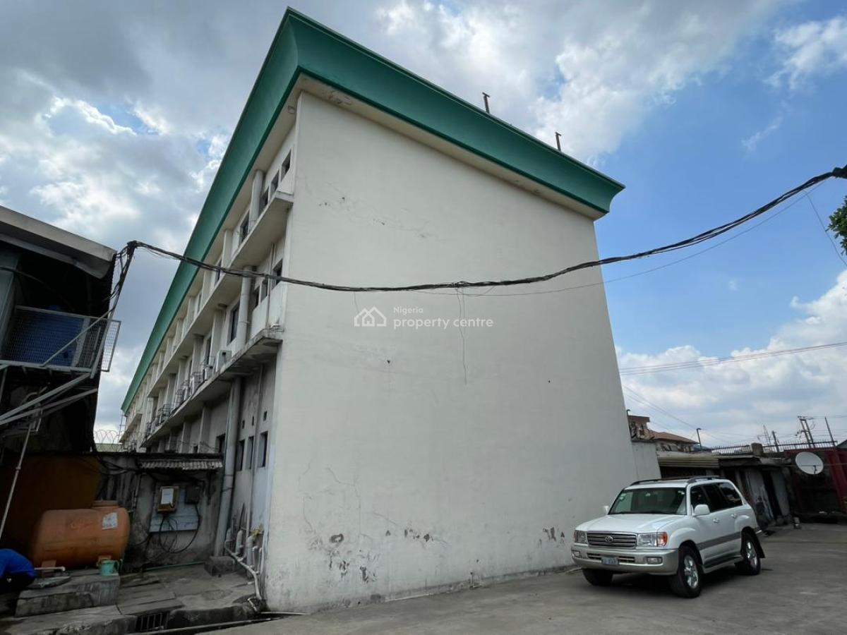 2 Bay Warehouse of 3,100sqm with Office Block of 600sqm (3 Floor), Mushin, Lagos, Warehouse for Sale