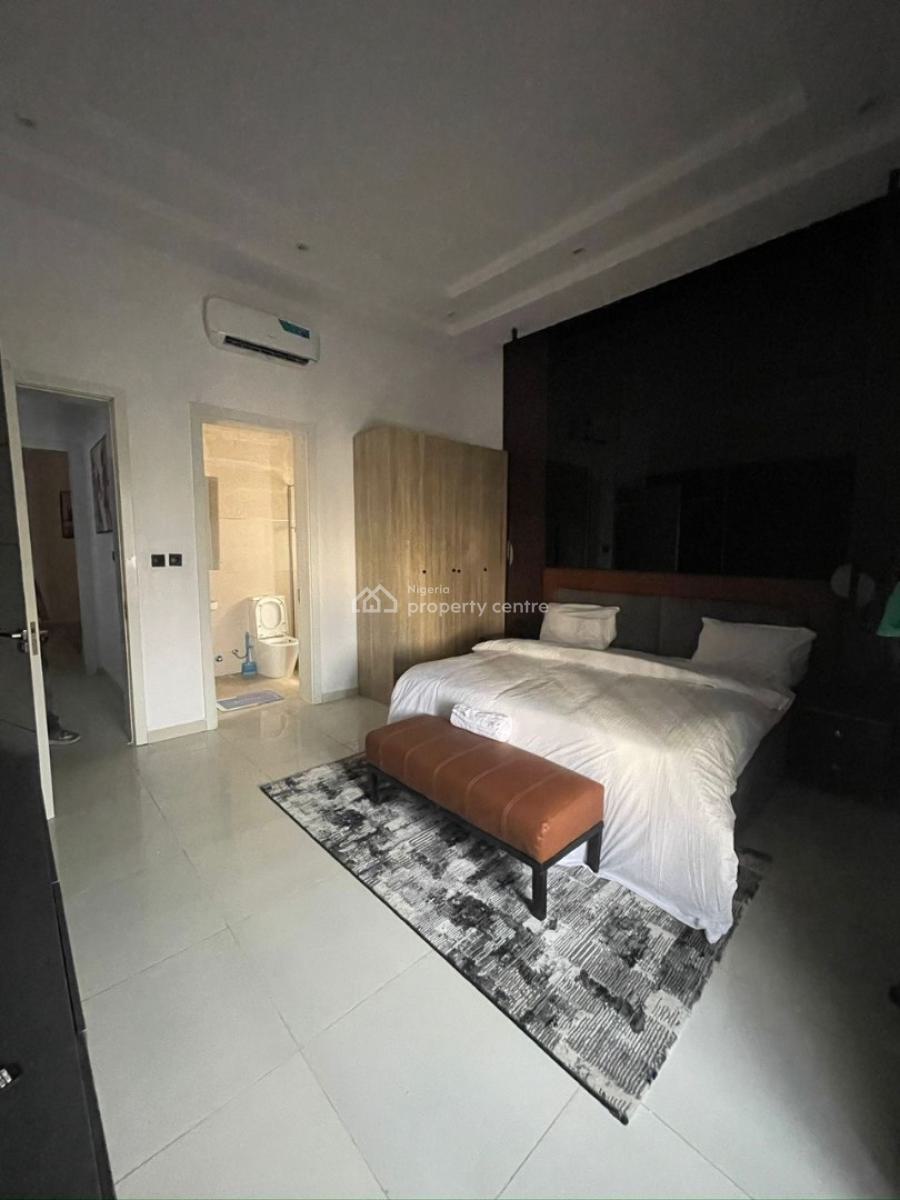 Luxury Built 3 Bedroom Apartment, Lekki Phase 1, Lekki, Lagos, Flat / Apartment for Rent