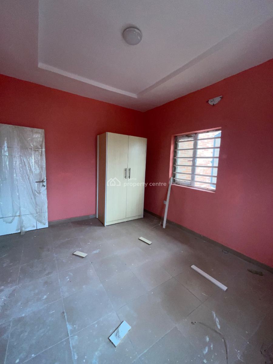 a Renovated 2 Bedrooms Apartment, Sparklinght Estate Ikota Gra Off Mobil Road, Lekki, Lagos, House for Rent