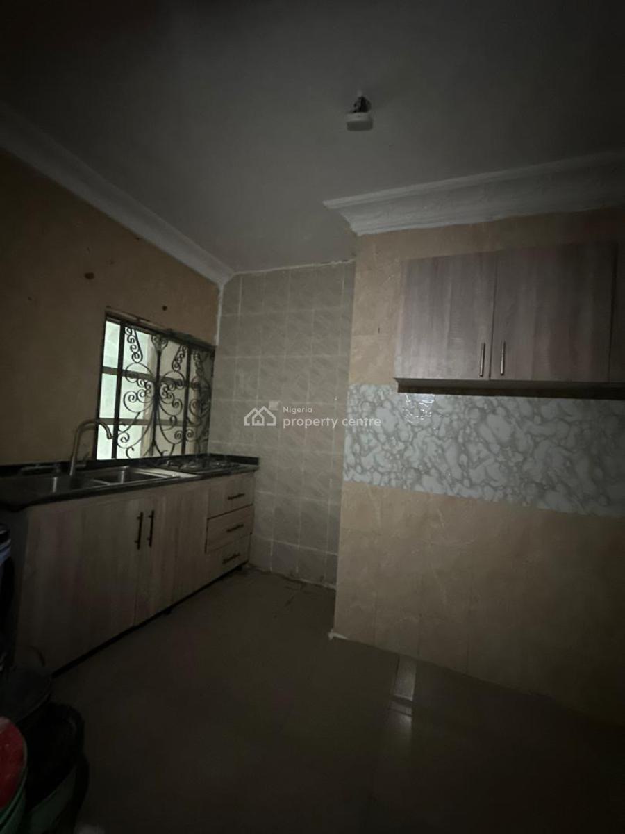 2 Bedroom Apartment, Lekki Phase 1, Lekki, Lagos, Flat / Apartment for Rent