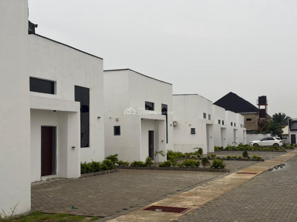 Cozy 3 Bedroom Detached Bungalow, Abraham Adesanya Road, Ogombo, Ajah, Lagos, Detached Bungalow for Sale