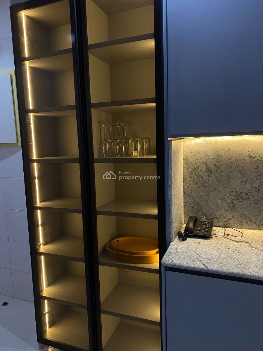 3 Bedroom Apartment, Bourdillon, Ikoyi, Lagos, Flat / Apartment Short Let