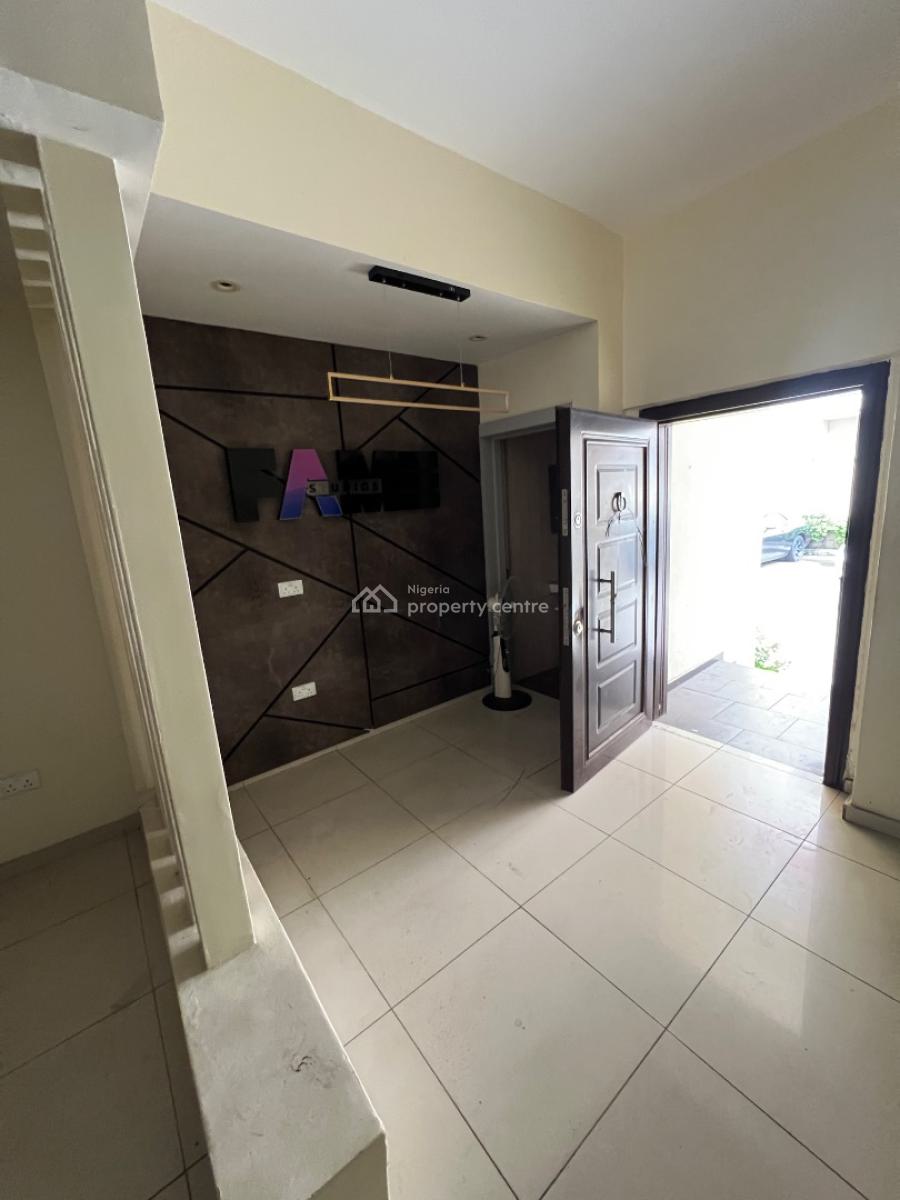 Commercial Super 4-bedroom Terrace with Bq, Admiralty Way, Lekki Phase 1, Lekki, Lagos, Commercial Property for Rent