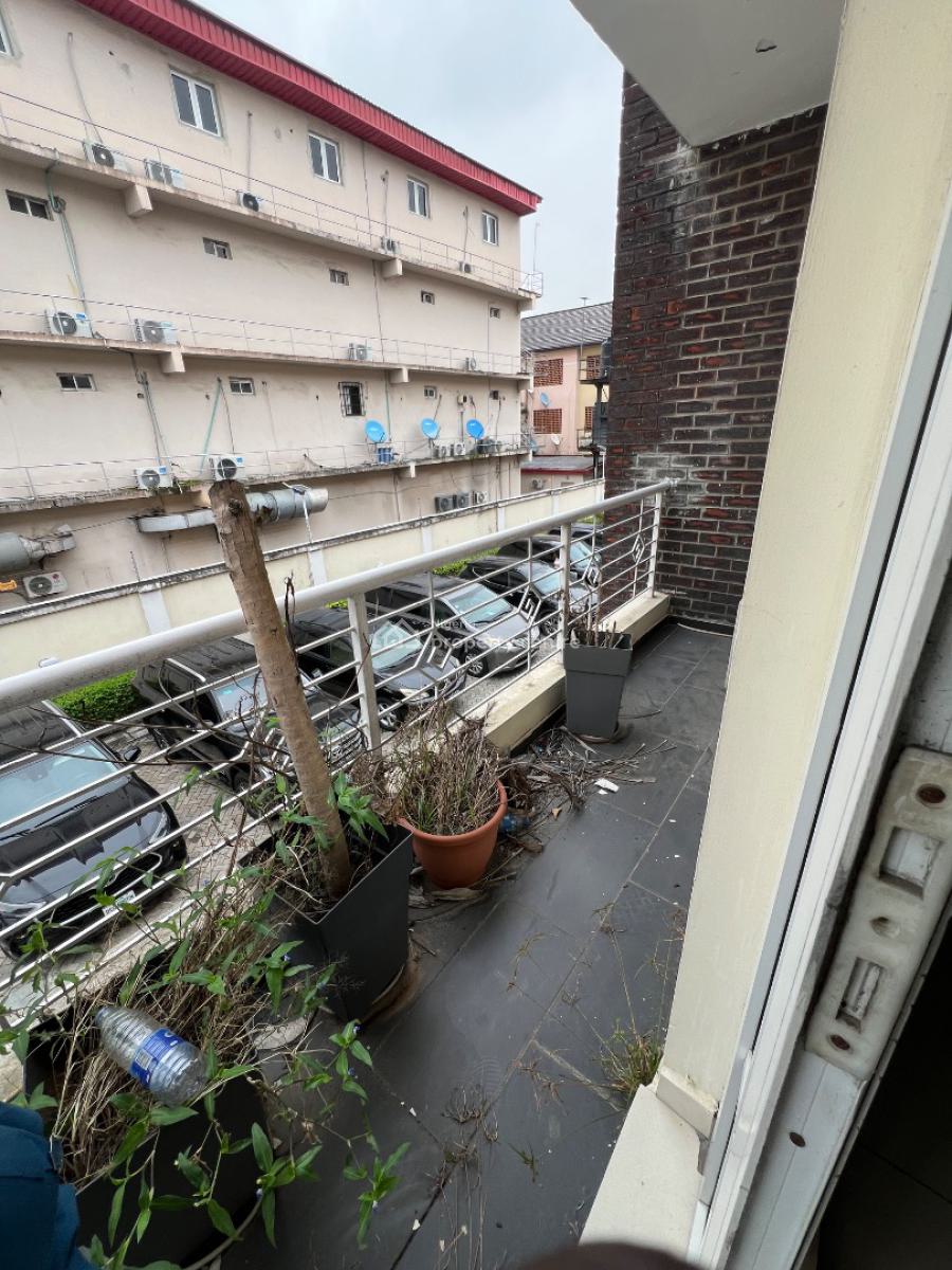 Commercial Super 4-bedroom Terrace with Bq, Admiralty Way, Lekki Phase 1, Lekki, Lagos, Commercial Property for Rent