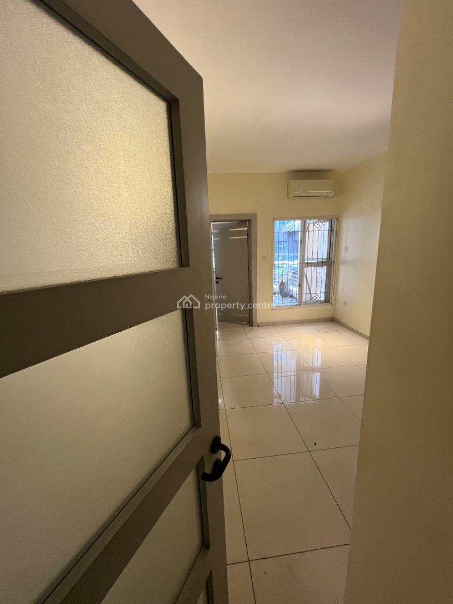 Commercial Super 4-bedroom Terrace with Bq, Admiralty Way, Lekki Phase 1, Lekki, Lagos, Commercial Property for Rent